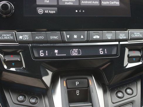 Used 2023 Honda Odyssey Elite image 45