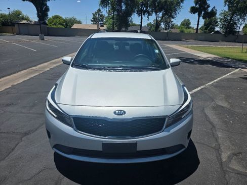 Used 2017 Kia Forte LX w/ LX Popular Package FWD image 13