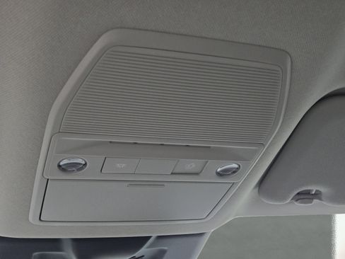 New 2027 Nissan Sentra SV w/ Floor Mat Package FWD image 23