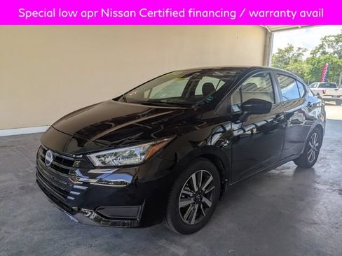 Used 2025 Nissan Versa SV w/ Trunk Package FWD image 8