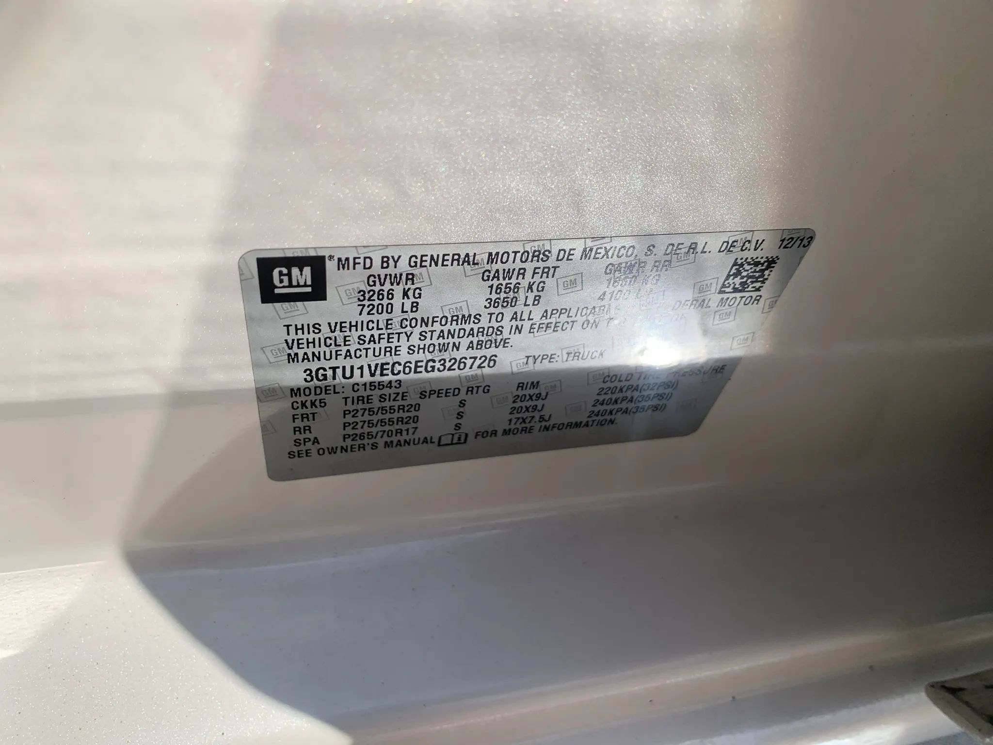 Used 2014 GMC Sierra 1500 SLT w/ SLT Crew Cab Value Package RWD image 28