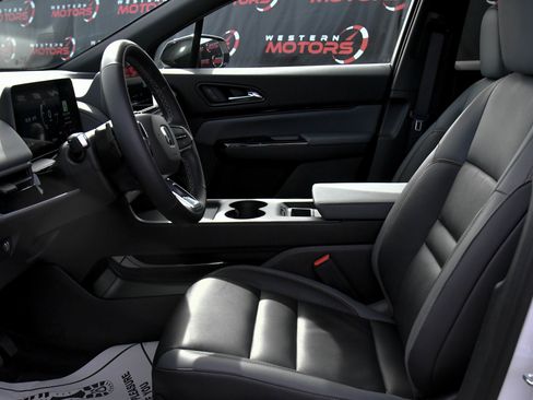 Used 2024 Honda Prologue Touring image 18