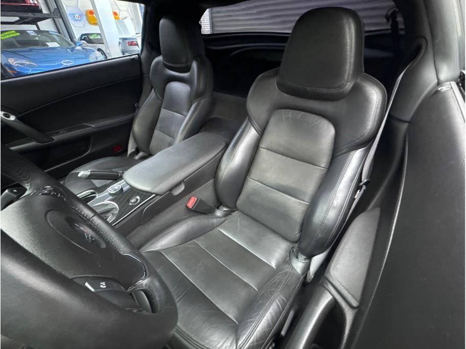 Used 2013 Chevrolet Corvette Coupe w/ 3LT Preferred Equipment Group RWD image 14