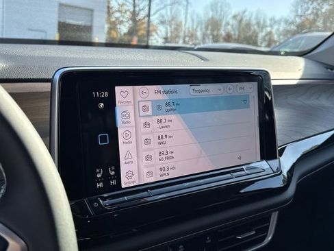 New 2026 Volkswagen Atlas SE image 18