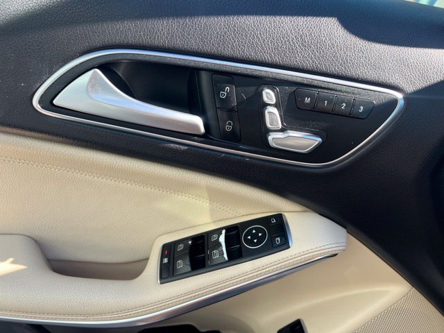 Used 2019 Mercedes-Benz GLA 250 4MATIC image 14