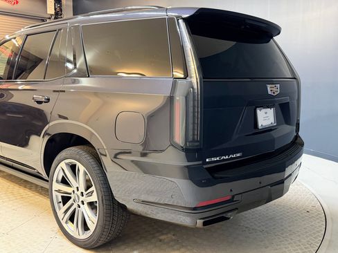 New 2026 Cadillac Escalade Sport w/ Touring Package AWD/4WD image 23