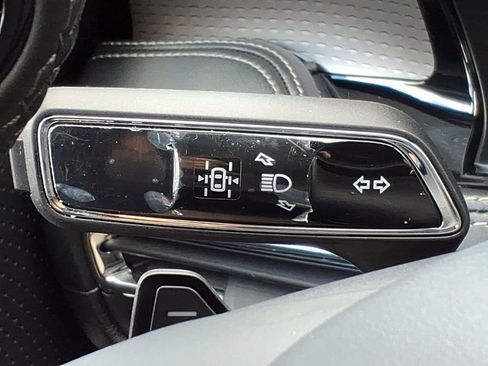 Used 2025 Lincoln Corsair Reserve AWD/4WD image 24