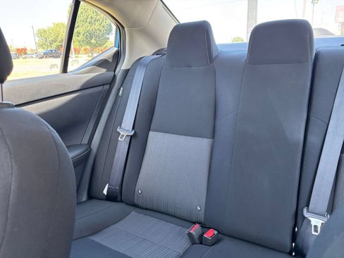 Used 2025 Nissan Sentra SV FWD image 36