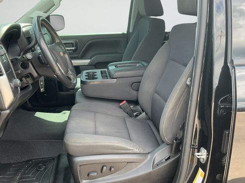 Used 2019 Chevrolet Silverado 1500 LT w/ Texas Edition RWD image 17