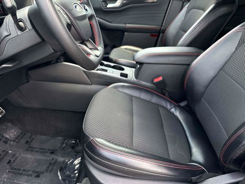 Used 2024 Ford Escape ST-Line w/ Tech Pack #1 FWD image 22