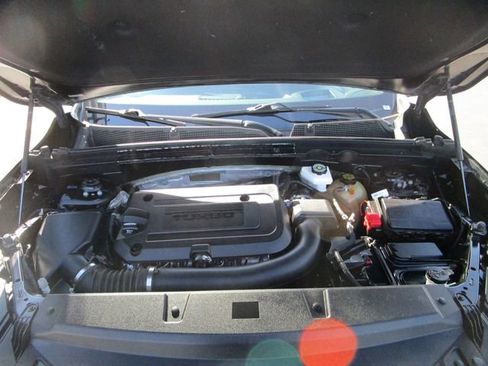 Used 2021 Buick Envision Essence w/ Technology Package I FWD image 8