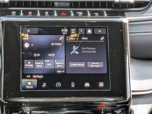 New 2026 Jeep Grand Cherokee L Laredo w/ Trailer Tow Package RWD image 20