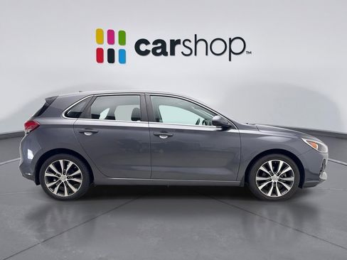 Used 2018 Hyundai Elantra GT FWD image 6
