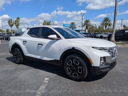 Used 2022 Hyundai Santa Cruz SEL image 2