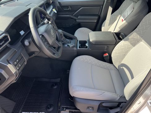 New 2026 Toyota Tacoma SR5 AWD/4WD image 9