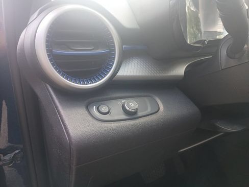 Used 2024 Chevrolet Trax LS FWD image 20