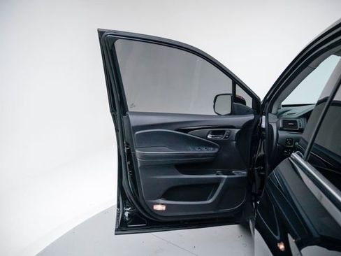 Used 2021 Honda Pilot Elite image 22