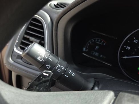Certified 2022 Honda HR-V EX image 32