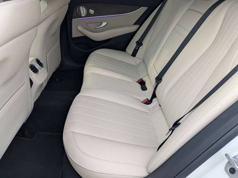 Used 2023 Mercedes-Benz E 350 Sedan image 25