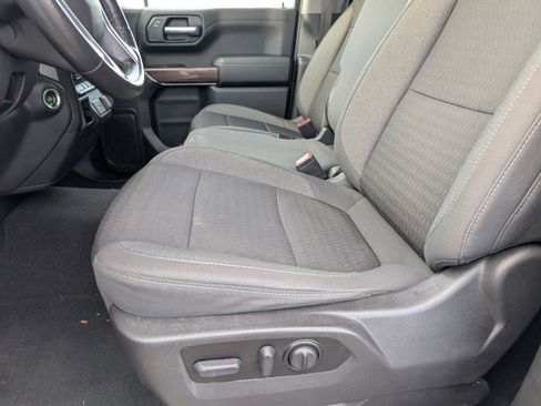 Used 2022 Chevrolet Silverado 1500 LT image 7