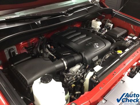 Used 2014 Toyota Tundra SR5 image 46