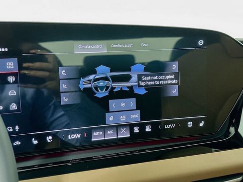 Used 2025 Audi A5 2.0T Premium Plus AWD/4WD image 14