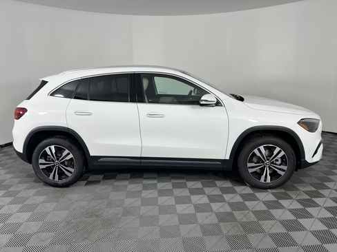 New 2026 Mercedes-Benz GLA 250 4MATIC image 14