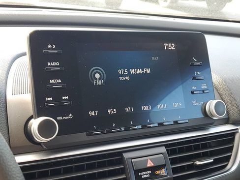 Used 2020 Honda Accord LX image 14