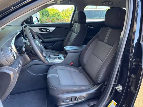 Used 2026 Chevrolet Blazer LT FWD image 36