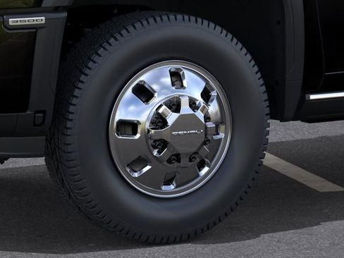 New 2026 GMC Sierra 3500 Denali w/ Denali Reserve Package AWD/4WD image 9