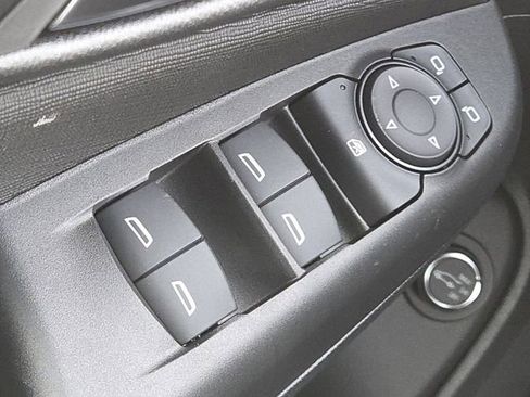 New 2026 Buick Envista Avenir image 16