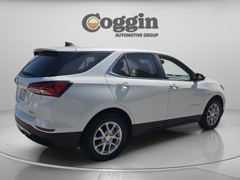 Used 2023 Chevrolet Equinox LT image 5