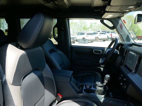New 2026 Ford Bronco Outer Banks AWD/4WD image 10