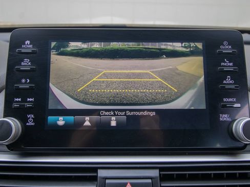 Used 2019 Honda Accord Sport image 27