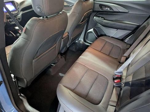 Used 2023 Chevrolet TrailBlazer RS w/ Sun and Liftgate Package image 27