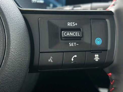 New 2026 Nissan Kicks SR FWD image 26