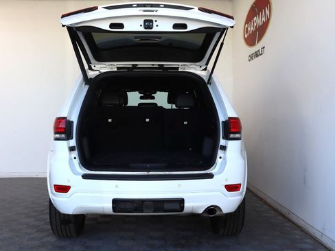Used 2021 Jeep Grand Cherokee Laredo X RWD image 5