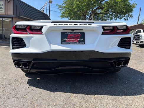 Used 2021 Chevrolet Corvette Stingray Coupe w/ 1LT RWD image 27