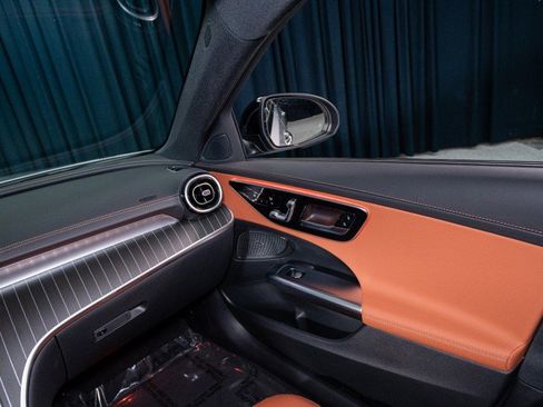 New 2026 Mercedes-Benz C 300 4MATIC Sedan image 22