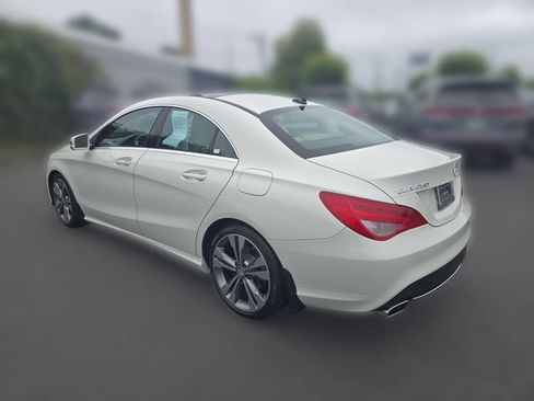 Used 2015 Mercedes-Benz CLA 250 4MATIC image 5