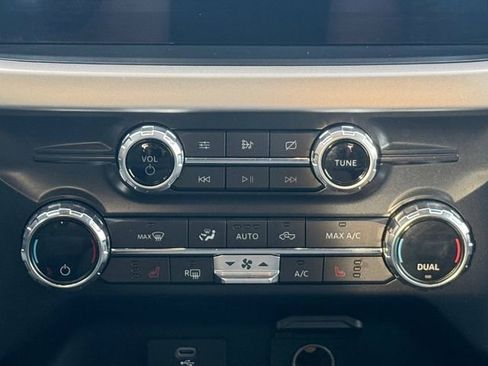 Used 2021 Ford F150 XLT w/ Equipment Group 302A High image 4