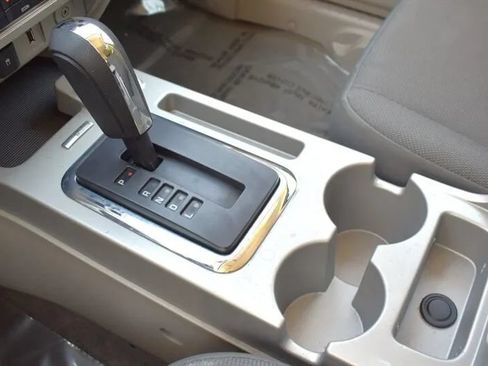 Used 2009 Ford Escape 2WD Hybrid image 22