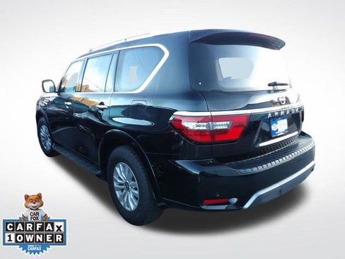 Used 2024 Nissan Armada SV image 9