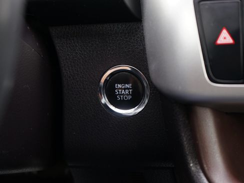 Used 2016 Toyota Highlander Limited AWD/4WD image 26