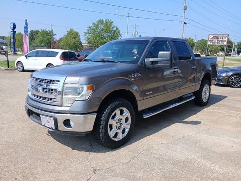 Used 2014 Ford F150 XLT w/ Equipment Group 302A Luxury AWD/4WD image 7