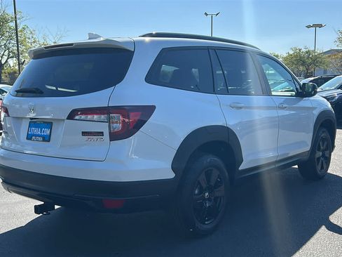 Used 2022 Honda Pilot TrailSport image 5