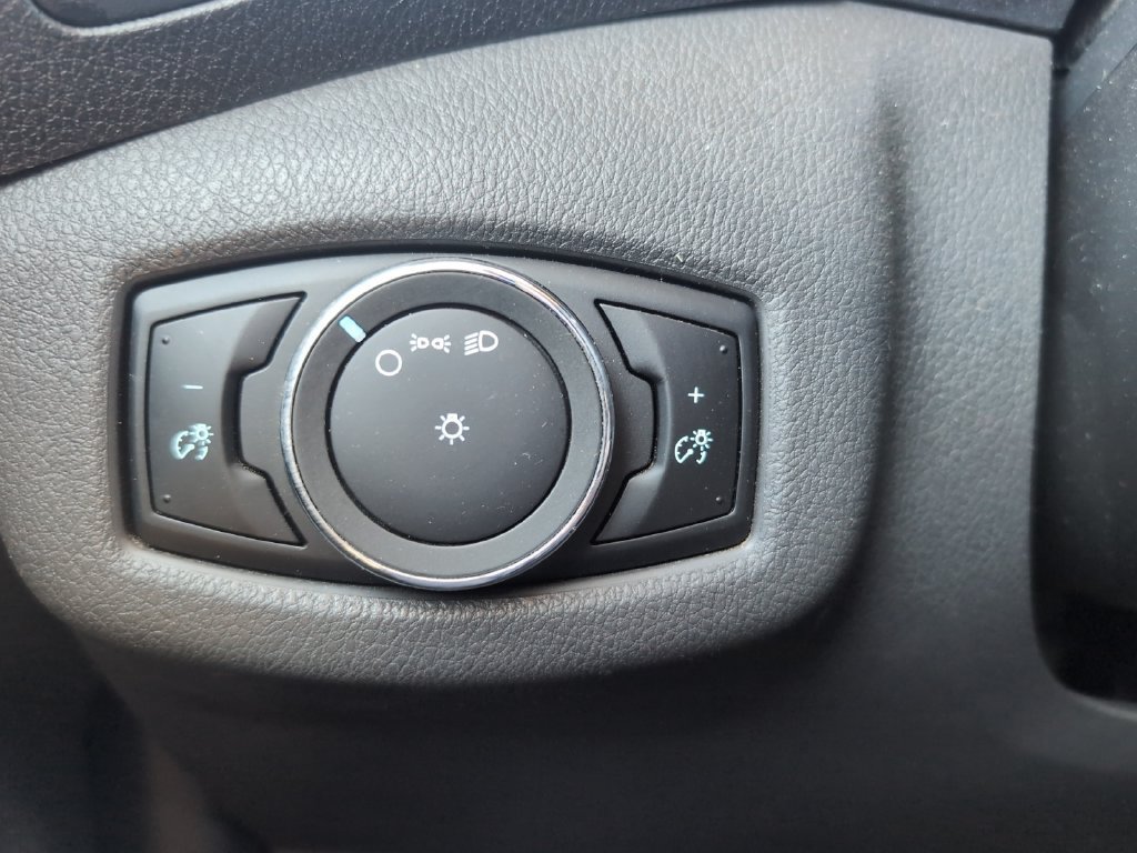 Used 2016 Ford Transit Connect XL FWD image 15