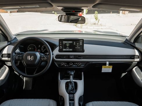 New 2027 Honda HR-V LX image 12