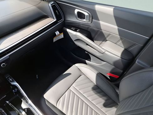New 2026 Kia Sorento SX Prestige AWD/4WD image 18
