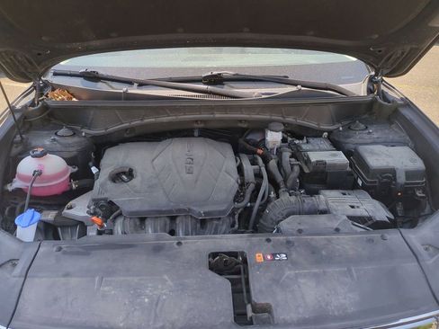 Certified 2024 Hyundai Tucson Limited AWD/4WD image 30